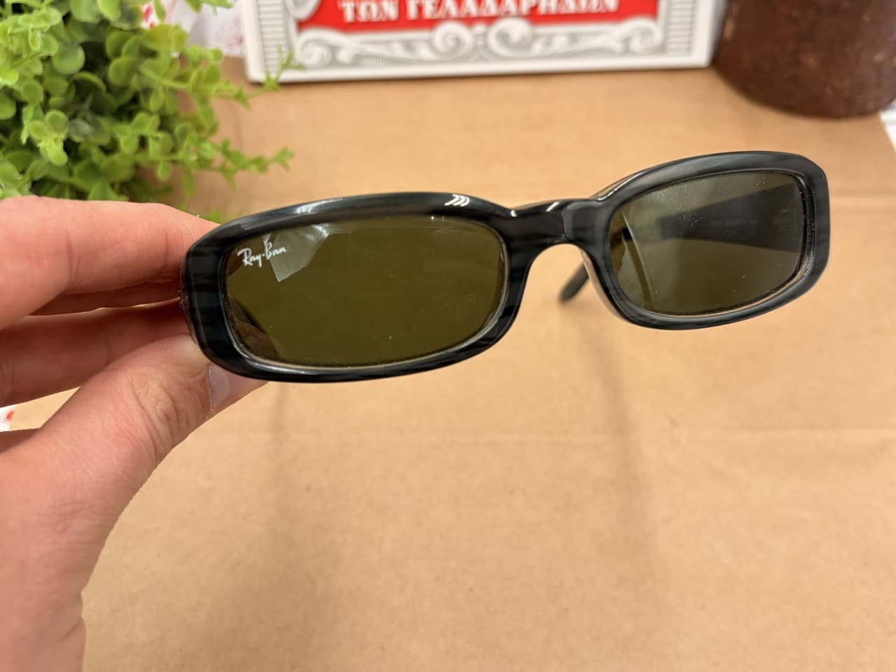 RayBan Sidestreet