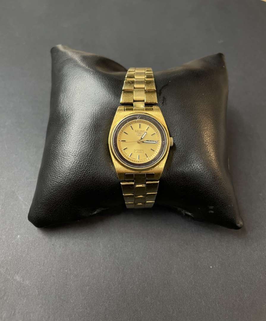 Seiko 5 Ladies
