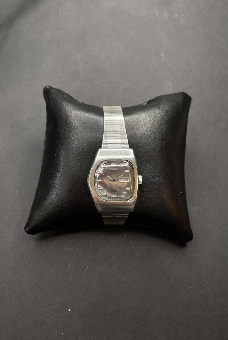 Citizen 28800