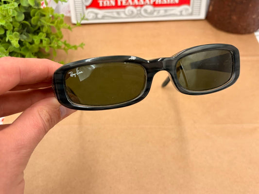 RayBan Sidestreet