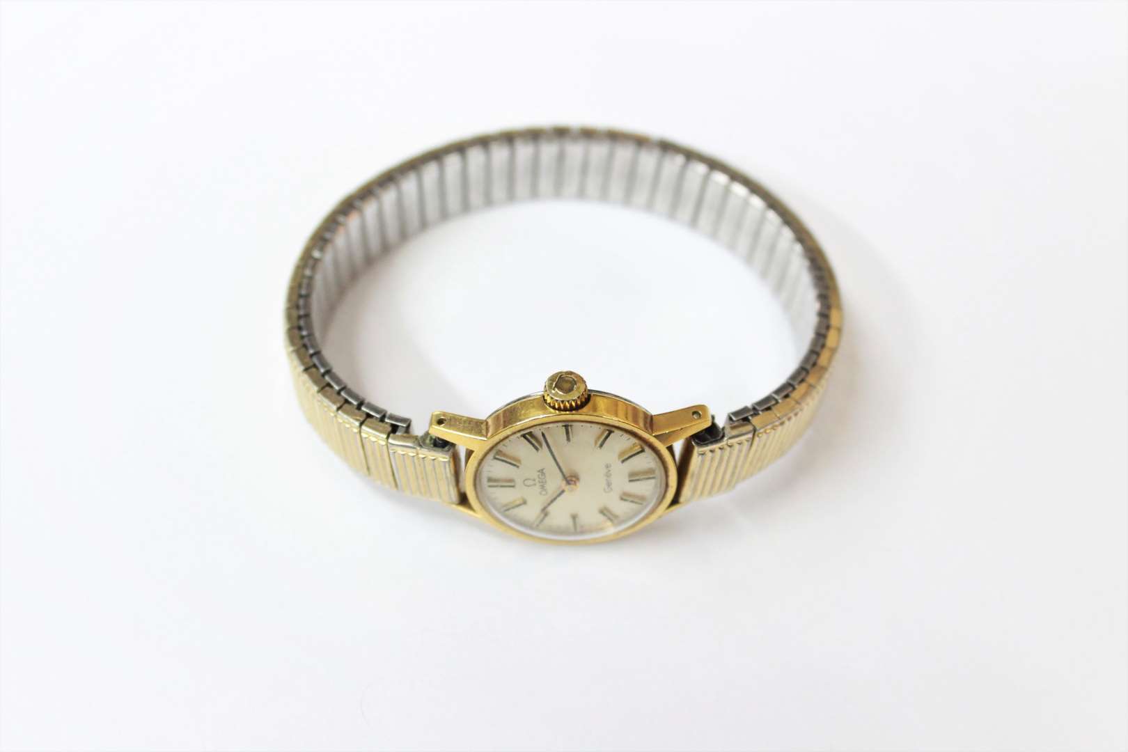 Omega Geneve Ladies