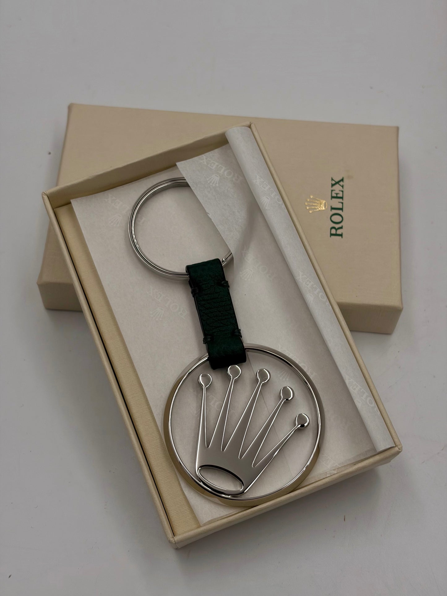 Rolex μπρελόκ με κορώνα και πράσινο λουράκι