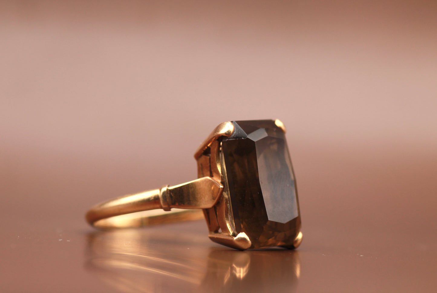 Χρυσό δαχτυλίδι 18καράτια με Smoky Quartz