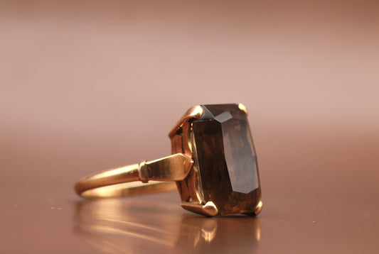 Χρυσό δαχτυλίδι 18καράτια με Smoky Quartz