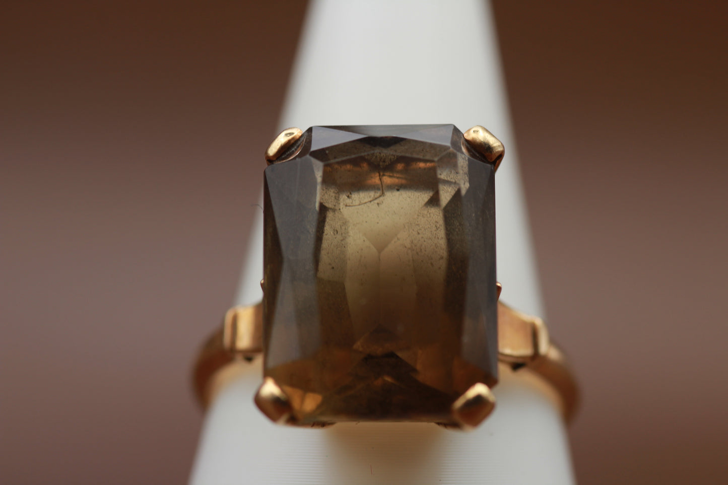 Χρυσό δαχτυλίδι 18καράτια με Smoky Quartz