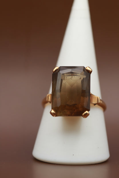 Χρυσό δαχτυλίδι 18καράτια με Smoky Quartz