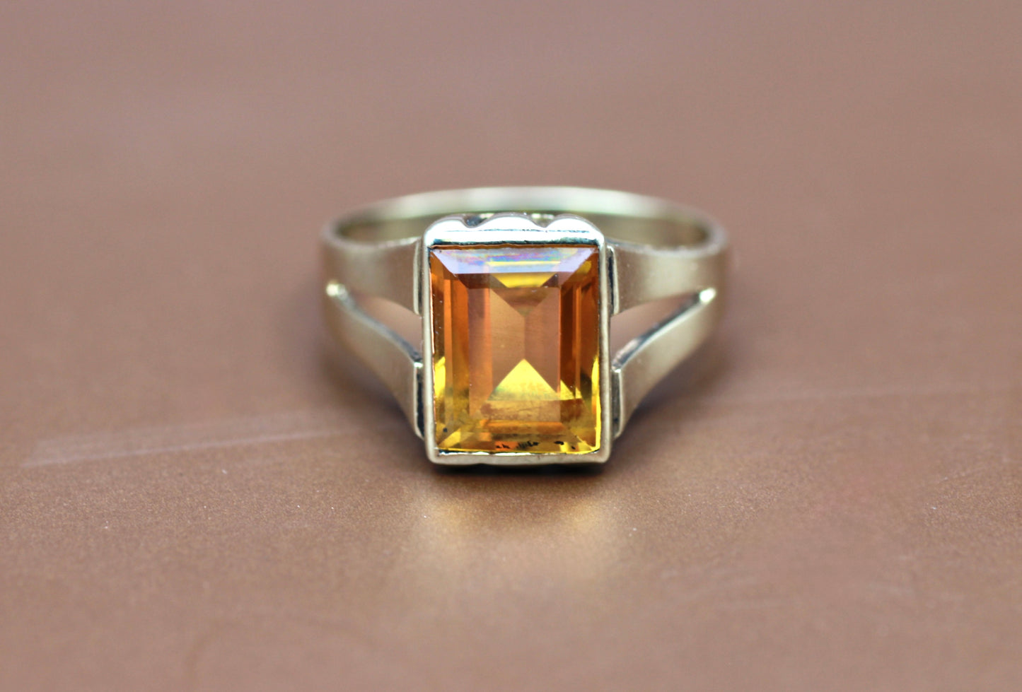 Χρυσό δαχτυλίδι 8Καράτια Vintage